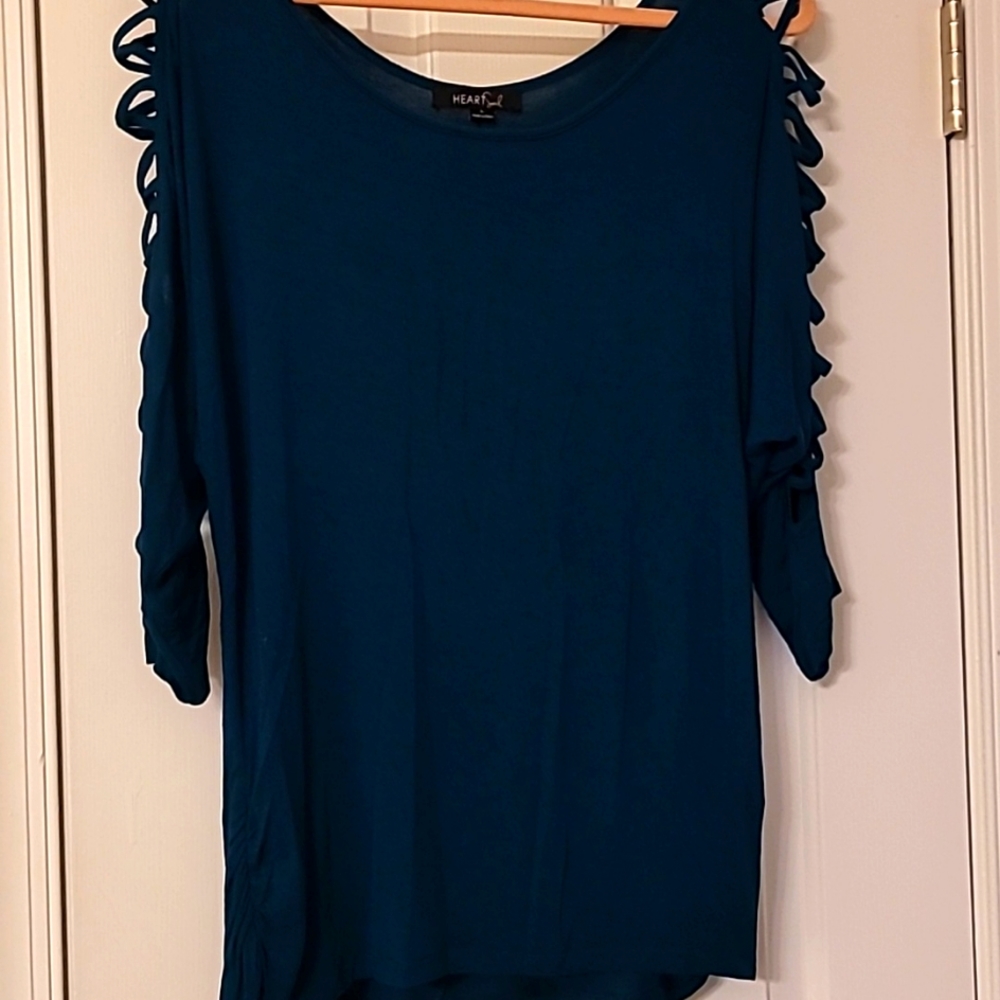 Blue top